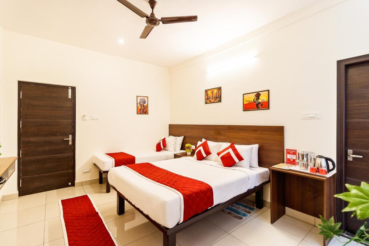 Octave Vels Grand Hotel Bangalore Exterior photo