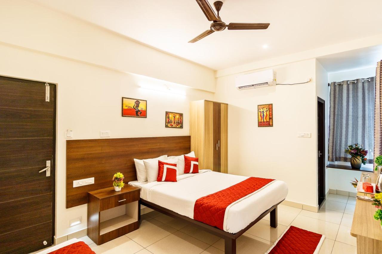 Octave Vels Grand Hotel Bangalore Exterior photo